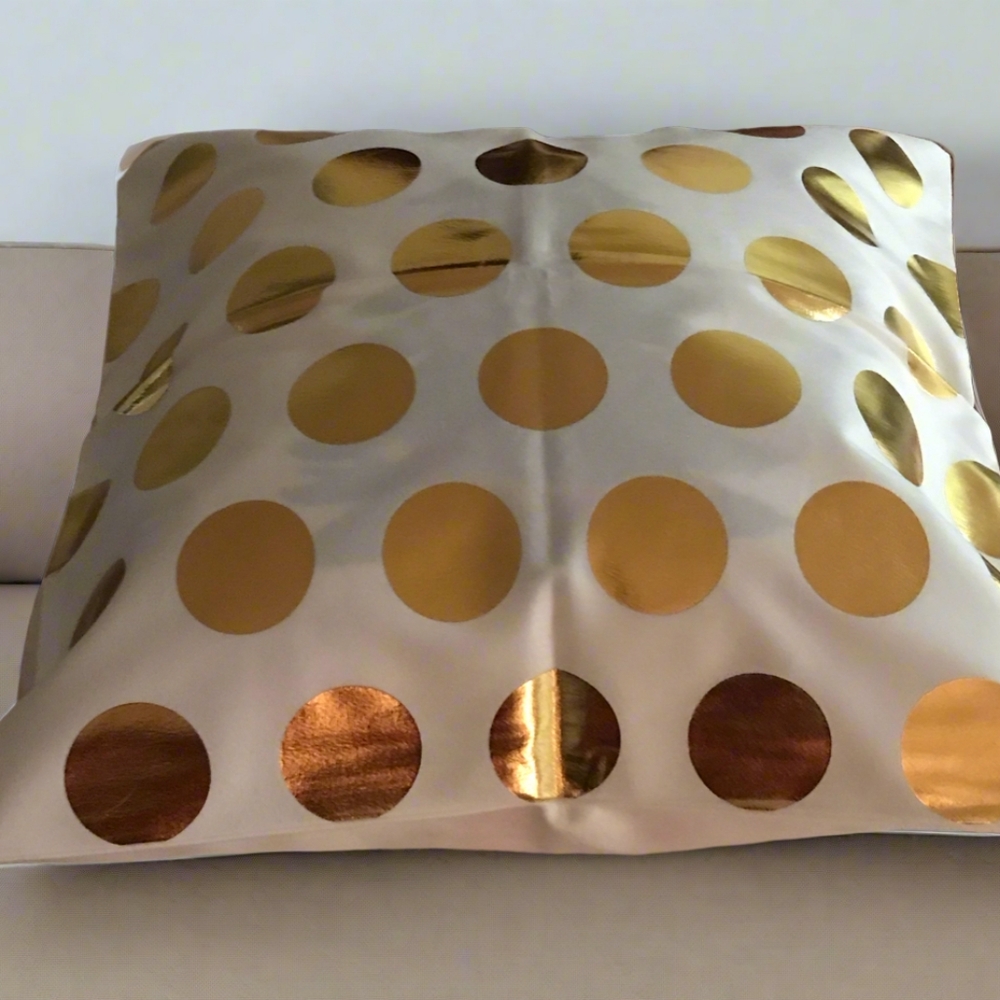Festive accent throw pillows
